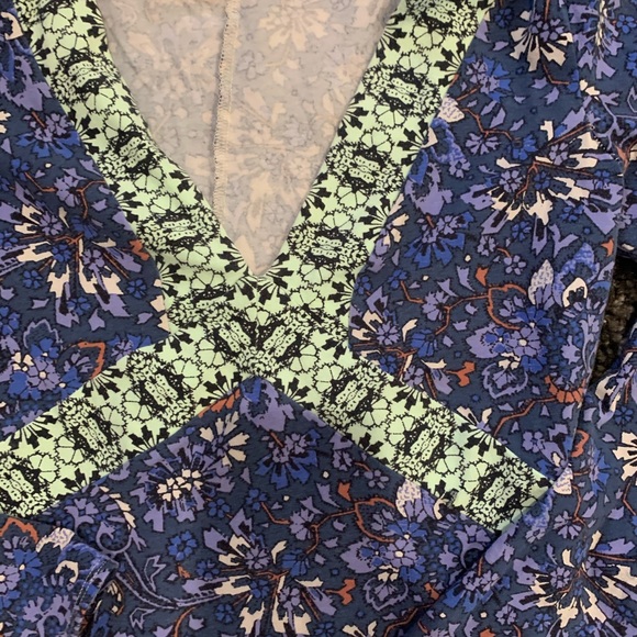 - FREE PEOPLE BODY SUIT - - Picture 4 of 4